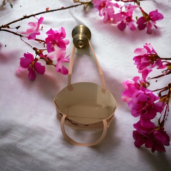 Pink Tote - Perfect for Spring! - Picture 3 of 4